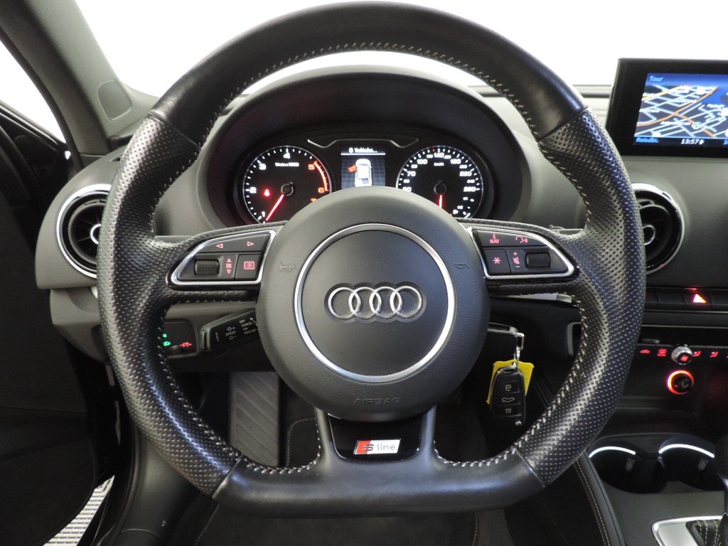 Audi A3 Limousine 1.6 TDI S-tronic/Aut7 Pro Line S (leer ...